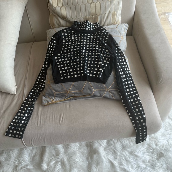Mesh & Crystal crop top Size Small NWOT - Picture 5 of 9